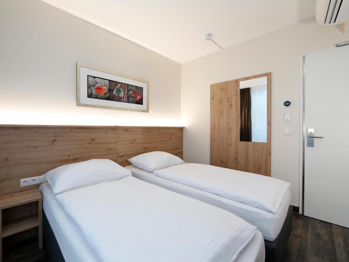 Western Mitte Hotel 3*