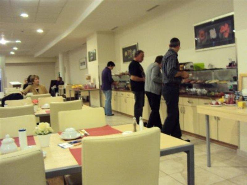 Hotel Western Mitte 3*